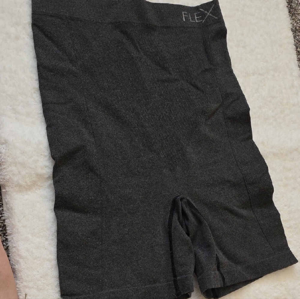 Black Compression Bike Shorts with Wide Waistband